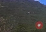 Image UH-1B hélicoptère Nha Trang Vietnam, 1968, de la seconde 31 séquences d'archives historiques vidéo 65675075576