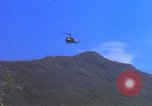 Image UH-1B hélicoptère Nha Trang Vietnam, 1968, de la seconde 51 séquences d'archives historiques vidéo 65675075576