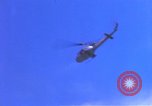 Image UH-1B hélicoptère Nha Trang Vietnam, 1968, de la seconde 55 séquences d'archives historiques vidéo 65675075576