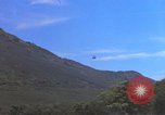 Image UH-1B hélicoptère Nha Trang Vietnam, 1968, de la seconde 58 séquences d'archives historiques vidéo 65675075576