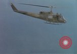 Image UH-1B hélicoptère Nha Trang Vietnam, 1968, de la seconde 27 séquences d'archives historiques vidéo 65675075577