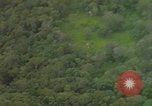 Image UH-1B hélicoptère Nha Trang Vietnam, 1968, de la seconde 52 séquences d'archives historiques vidéo 65675075577
