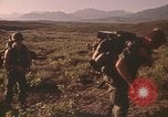 Image soldats des États-Unis Vietnam, 1972, de la seconde 24 séquences d'archives historiques vidéo 65675075586
