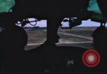 Immagine di UH-1B Iroquois elicottero Soc Trang Vietnam, 1968, secondo 20 filmato di repertorio 65675075589