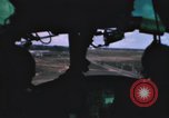 Immagine di UH-1B Iroquois elicottero Soc Trang Vietnam, 1968, secondo 23 filmato di repertorio 65675075589