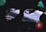 Immagine di UH-1B Iroquois elicottero Soc Trang Vietnam, 1968, secondo 28 filmato di repertorio 65675075589