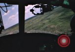 Immagine di UH-1B Iroquois elicottero Soc Trang Vietnam, 1968, secondo 38 filmato di repertorio 65675075589
