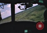 Immagine di UH-1B Iroquois elicottero Soc Trang Vietnam, 1968, secondo 39 filmato di repertorio 65675075589
