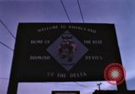 Immagine di UH-1B Iroquois elicottero Soc Trang Vietnam, 1968, secondo 12 filmato di repertorio 65675075590