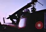 Immagine di UH-1B Iroquois elicottero Soc Trang Vietnam, 1968, secondo 30 filmato di repertorio 65675075590
