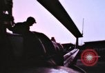 Immagine di UH-1B Iroquois elicottero Soc Trang Vietnam, 1968, secondo 31 filmato di repertorio 65675075590