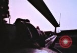 Immagine di UH-1B Iroquois elicottero Soc Trang Vietnam, 1968, secondo 35 filmato di repertorio 65675075590
