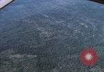 Standbild Air Strike Vietnam, 1970, aus Sekunde 47 historischem Filmmaterial Videoclip 65675075592
