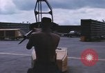 Standbild USA airmen Bien Hoa in Vietnam, 1970, aus Sekunde 24 historischem Filmmaterial Videoclip 65675075594