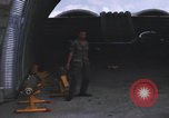 Standbild USA airmen Bien Hoa in Vietnam, 1970, aus Sekunde 40 historischem Filmmaterial Videoclip 65675075594