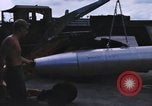 Standbild USA airmen Bien Hoa in Vietnam, 1970, aus Sekunde 53 historischem Filmmaterial Videoclip 65675075594