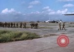 Immagine di Sud paracadutisti vietnamita Bien Hoa Vietnam, 1970, secondo 12 filmato di repertorio 65675075597