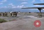 Immagine di Sud paracadutisti vietnamita Bien Hoa Vietnam, 1970, secondo 16 filmato di repertorio 65675075597