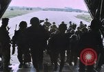 Immagine di Sud paracadutisti vietnamita Bien Hoa Vietnam, 1970, secondo 48 filmato di repertorio 65675075597