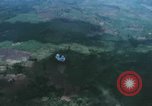 Immagine di O-1 Bird Dog liaison aicraft Bien Hoa Vietnam, 1970, secondo 12 filmato di repertorio 65675075598