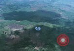 Immagine di O-1 Bird Dog liaison aicraft Bien Hoa Vietnam, 1970, secondo 16 filmato di repertorio 65675075598