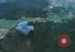Immagine di O-1 Bird Dog liaison aicraft Bien Hoa Vietnam, 1970, secondo 24 filmato di repertorio 65675075598