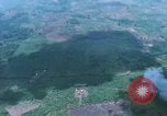 Immagine di O-1 Bird Dog liaison aicraft Bien Hoa Vietnam, 1970, secondo 38 filmato di repertorio 65675075598