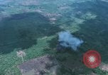 Immagine di O-1 Bird Dog liaison aicraft Bien Hoa Vietnam, 1970, secondo 44 filmato di repertorio 65675075598