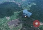 Immagine di O-1 Bird Dog liaison aicraft Bien Hoa Vietnam, 1970, secondo 47 filmato di repertorio 65675075598
