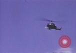 Standbild UH-1F Hubschrauber Vietnam, 1968, aus Sekunde 6 historischem Filmmaterial Videoclip 65675075603