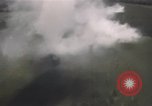 Standbild UH-1F Hubschrauber Vietnam, 1968, aus Sekunde 22 historischem Filmmaterial Videoclip 65675075603