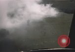Standbild UH-1F Hubschrauber Vietnam, 1968, aus Sekunde 23 historischem Filmmaterial Videoclip 65675075603