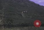 Standbild UH-1F Hubschrauber Vietnam, 1968, aus Sekunde 35 historischem Filmmaterial Videoclip 65675075603