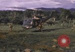 Standbild UH-1F Iroquois Hubschrauber Vietnam, 1968, aus Sekunde 7 historischem Filmmaterial Videoclip 65675075604