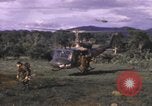 Standbild UH-1F Iroquois Hubschrauber Vietnam, 1968, aus Sekunde 12 historischem Filmmaterial Videoclip 65675075604