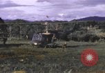 Standbild UH-1F Iroquois Hubschrauber Vietnam, 1968, aus Sekunde 39 historischem Filmmaterial Videoclip 65675075604