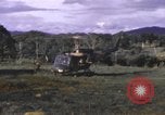 Standbild UH-1F Iroquois Hubschrauber Vietnam, 1968, aus Sekunde 42 historischem Filmmaterial Videoclip 65675075604