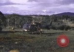 Standbild UH-1F Iroquois Hubschrauber Vietnam, 1968, aus Sekunde 44 historischem Filmmaterial Videoclip 65675075604