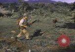 Standbild UH-1F Iroquois Hubschrauber Vietnam, 1968, aus Sekunde 57 historischem Filmmaterial Videoclip 65675075604