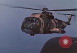 Standbild CH-3E-Hubschrauber tragen Fallschirmjäger Vietnam, 1962, aus Sekunde 50 historischem Filmmaterial Videoclip 65675075613