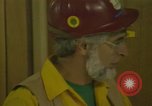 Immagine di Briefing da pompiere California United States USA, 1987, secondo 18 filmato di repertorio 65675075626
