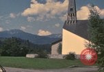 Immagine di Campo verde Garmisch-Partenkirchen Germania, 1972, secondo 17 filmato di repertorio 65675075638