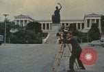 Immagine di Esercito Americano cameraman Monaco di Baviera Germania, 1972, secondo 9 filmato di repertorio 65675075639