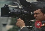 Immagine di Esercito Americano cameraman Monaco di Baviera Germania, 1972, secondo 32 filmato di repertorio 65675075639
