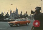Immagine di Esercito Americano cameraman Monaco di Baviera Germania, 1972, secondo 48 filmato di repertorio 65675075639
