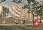 Immagine di Gli atleti che arrivano per i giochi olimpici Monaco di Baviera Germania, 1972, secondo 9 filmato di repertorio 65675075640