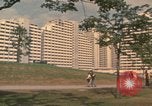 Immagine di Gli atleti che arrivano per i giochi olimpici Monaco di Baviera Germania, 1972, secondo 15 filmato di repertorio 65675075640