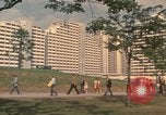 Immagine di Gli atleti che arrivano per i giochi olimpici Monaco di Baviera Germania, 1972, secondo 29 filmato di repertorio 65675075640