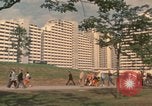 Immagine di Gli atleti che arrivano per i giochi olimpici Monaco di Baviera Germania, 1972, secondo 35 filmato di repertorio 65675075640