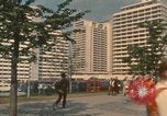 Immagine di Gli atleti che arrivano per i giochi olimpici Monaco di Baviera Germania, 1972, secondo 42 filmato di repertorio 65675075640